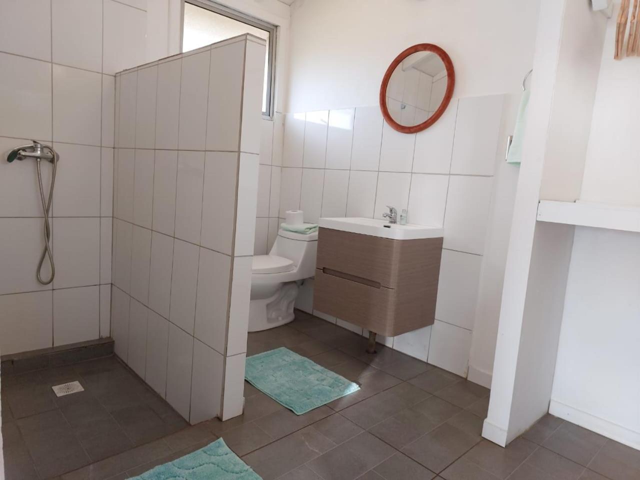 Cabanas Kitai Hanga Roa Exterior foto